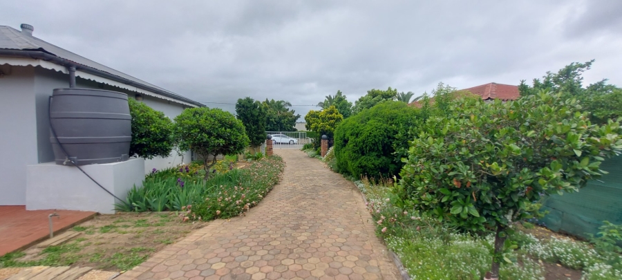 3 Bedroom Property for Sale in Albertinia Western Cape